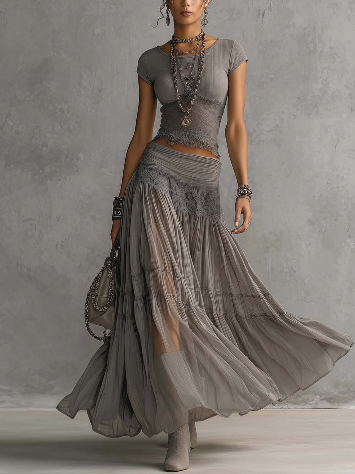 Caterina™ | Conjunto Boho Couture: Top Ajustado y Falda Plisada Larga