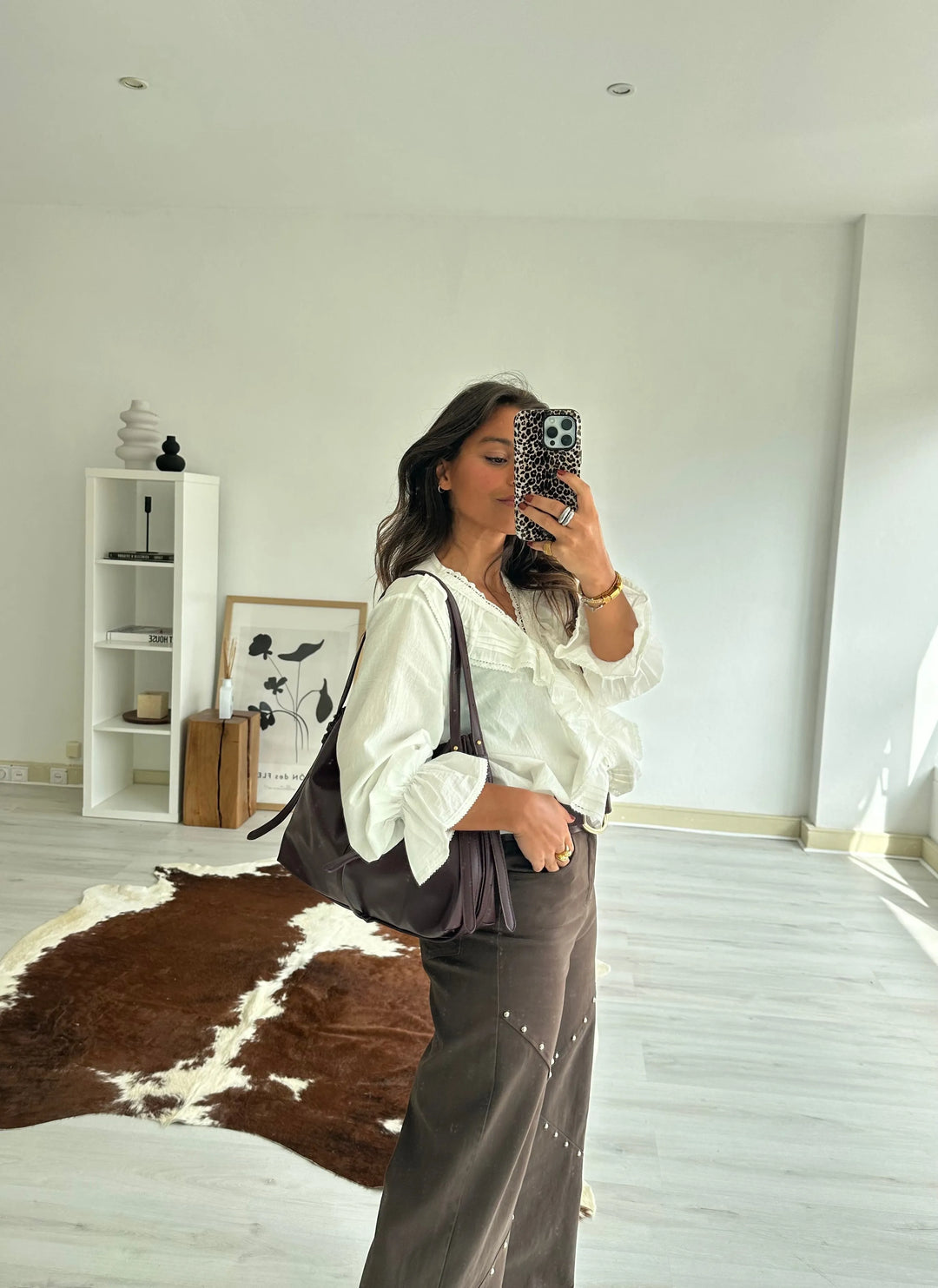 Renata™ | Pantalones anchos con tachuelas marrones