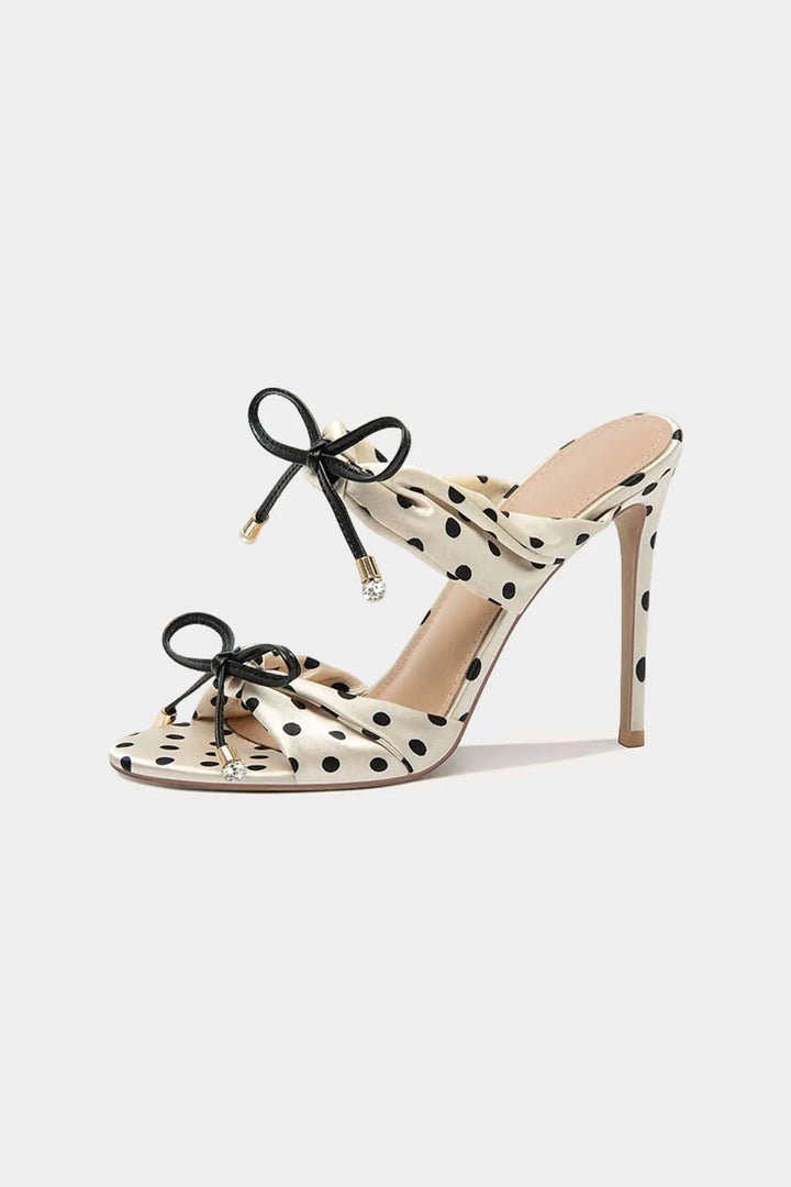 Polka™ | Tacones con Lazo de Lunares