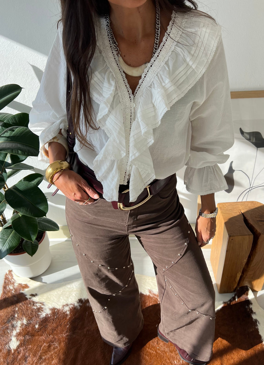 Renata™ | Pantalones anchos con tachuelas marrones