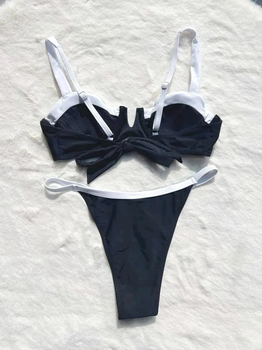 Élora™ | Bikini bicolor negro y marfil