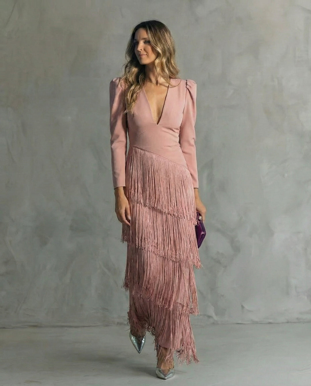 Chiara™ | Vestido Midi Elegante con Mangas de Flecos
