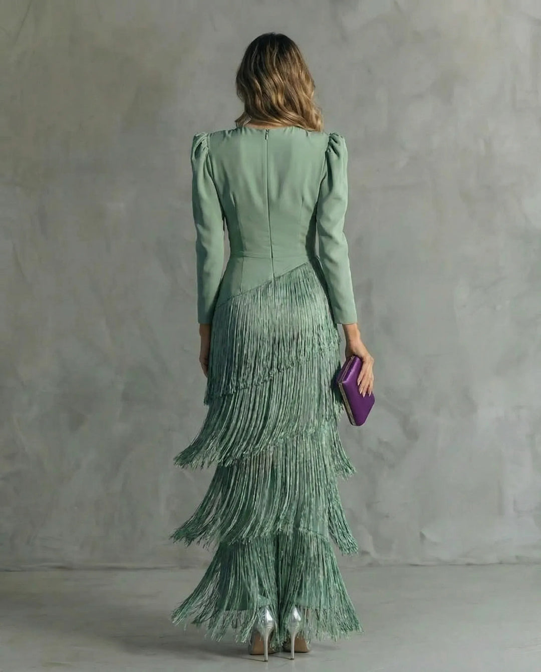 Chiara™ | Vestido Midi Elegante con Mangas de Flecos